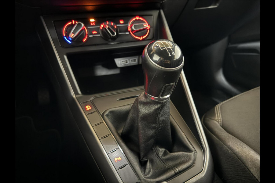 Volkswagen Polo 1.0 TSI 17” R-Line Airco ACC Carplay NAP