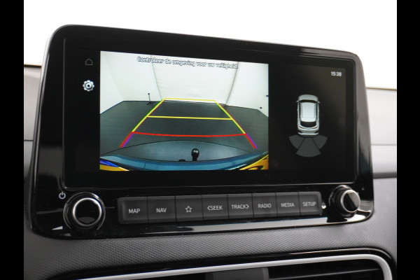 Hyundai Kona 1.6GDI HEV Hybride Trekhaak Camera Adap.Cruise Head-Up Display Navi Ecc Fashion Keyless Apple Carplay/Android Auto Privacy Glas 1e Eigenaar 1.300KG Trekgewicht Origineel Nederlandse Auto