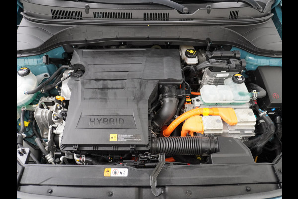 Hyundai Kona 1.6GDI HEV Hybride Trekhaak Camera Adap.Cruise Head-Up Display Navi Ecc Fashion Keyless Apple Carplay/Android Auto Privacy Glas 1e Eigenaar 1.300KG Trekgewicht Origineel Nederlandse Auto