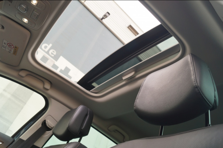 Renault Mégane Estate 1.3 TCe 158pk Automaat Business Edition One -PANO-LEER-
