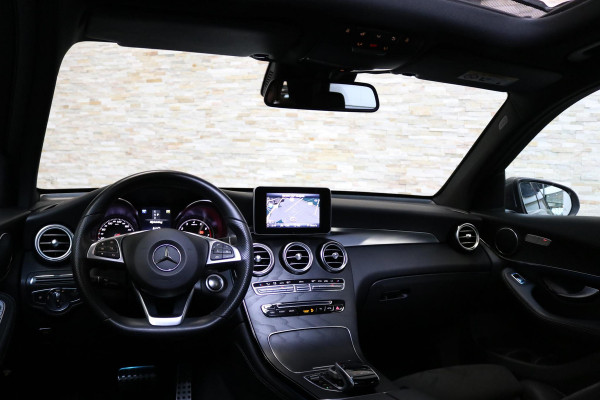 Mercedes-Benz GLC 250 4MATIC | AMG | PANO | CAMERA | TREKHAAK | KEYLESS |