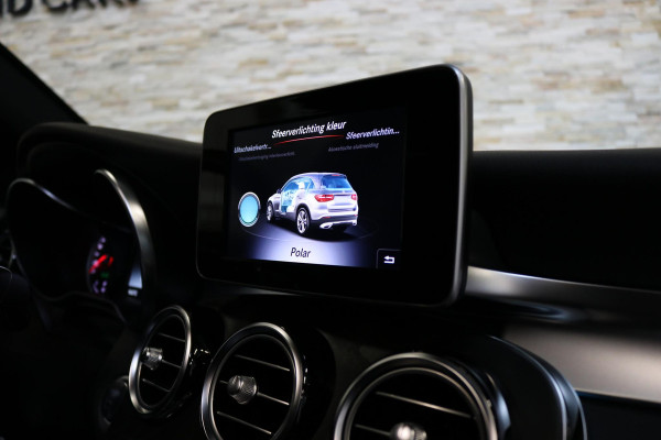 Mercedes-Benz GLC 250 4MATIC | AMG | PANO | CAMERA | TREKHAAK | KEYLESS |