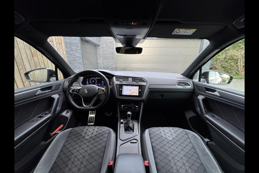 Volkswagen Tiguan 1.5 TSI R-Line Automaat | Black Style | LED verlichting | Navigatiesysteem | Climate control | Cruise control adaptief | DCC ond