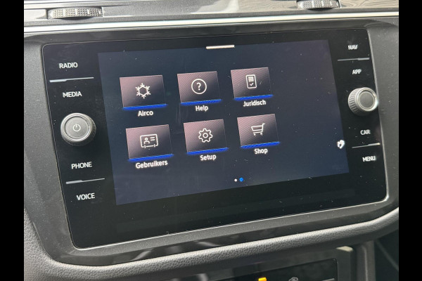 Volkswagen Tiguan 1.5 TSI R-Line Automaat | Black Style | LED verlichting | Navigatiesysteem | Climate control | Cruise control adaptief | DCC ond