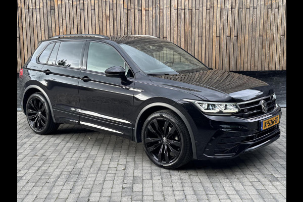 Volkswagen Tiguan 1.5 TSI R-Line Automaat | Black Style | LED verlichting | Navigatiesysteem | Climate control | Cruise control adaptief | DCC ond