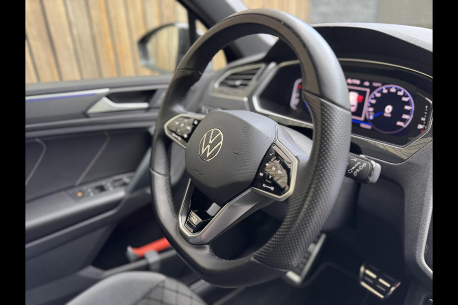 Volkswagen Tiguan 1.5 TSI R-Line Automaat | Black Style | LED verlichting | Navigatiesysteem | Climate control | Cruise control adaptief | DCC ond