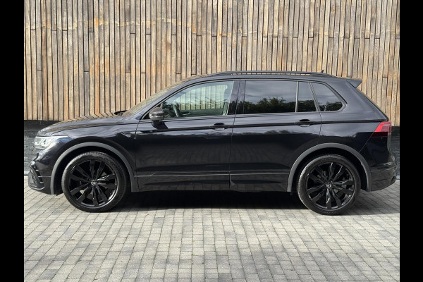 Volkswagen Tiguan 1.5 TSI R-Line Automaat | Black Style | LED verlichting | Navigatiesysteem | Climate control | Cruise control adaptief | DCC ond