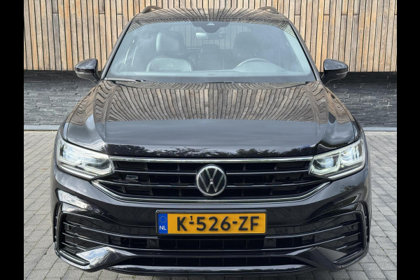 Volkswagen Tiguan 1.5 TSI R-Line Automaat | Black Style | LED verlichting | Navigatiesysteem | Climate control | Cruise control adaptief | DCC ond