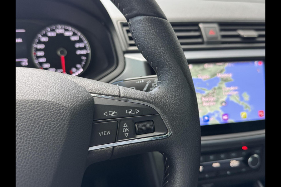 Seat Arona 1.0 TSI Style Business Intense Plus Navigatiesysteem | Apple CarPlay | Cruise control adaptief | Dodehoek detectie | Climate con