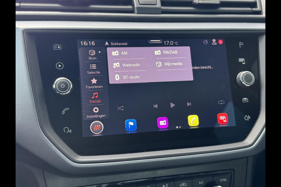 Seat Arona 1.0 TSI Style Business Intense Plus Navigatiesysteem | Apple CarPlay | Cruise control adaptief | Dodehoek detectie | Climate con