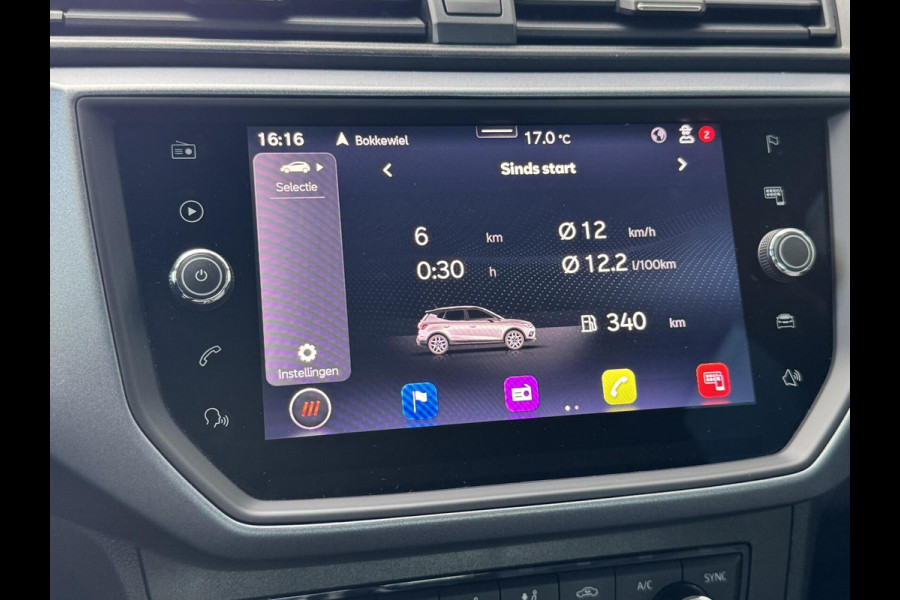 Seat Arona 1.0 TSI Style Business Intense Plus Navigatiesysteem | Apple CarPlay | Cruise control adaptief | Dodehoek detectie | Climate con