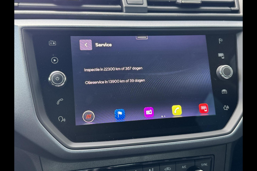 Seat Arona 1.0 TSI Style Business Intense Plus Navigatiesysteem | Apple CarPlay | Cruise control adaptief | Dodehoek detectie | Climate con