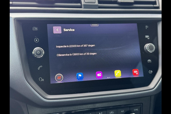 Seat Arona 1.0 TSI Style Business Intense Plus Navigatiesysteem | Apple CarPlay | Cruise control adaptief | Dodehoek detectie | Climate con