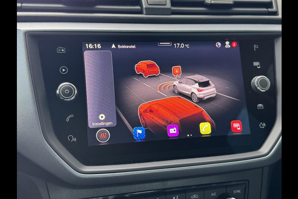 Seat Arona 1.0 TSI Style Business Intense Plus Navigatiesysteem | Apple CarPlay | Cruise control adaptief | Dodehoek detectie | Climate con