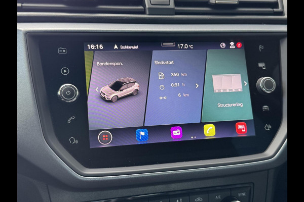 Seat Arona 1.0 TSI Style Business Intense Plus Navigatiesysteem | Apple CarPlay | Cruise control adaptief | Dodehoek detectie | Climate con