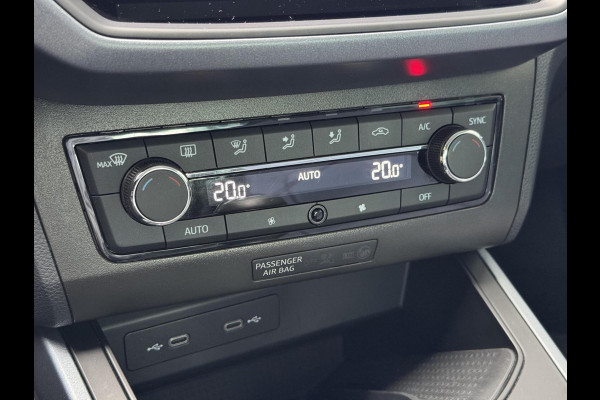 Seat Arona 1.0 TSI Style Business Intense Plus Navigatiesysteem | Apple CarPlay | Cruise control adaptief | Dodehoek detectie | Climate con