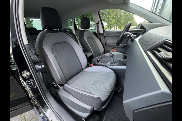 Seat Arona 1.0 TSI Style Business Intense Plus Navigatiesysteem | Apple CarPlay | Cruise control adaptief | Dodehoek detectie | Climate con