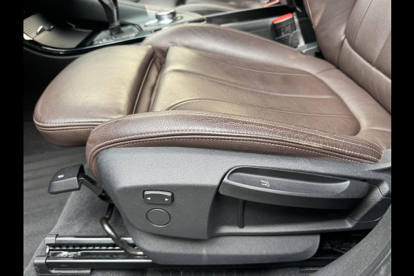 BMW X1 sDrive20i High Executive Automaat | Lederen bekleding | Stoelverwarming | Navigatiesysteem | Cruise control | Climate control |