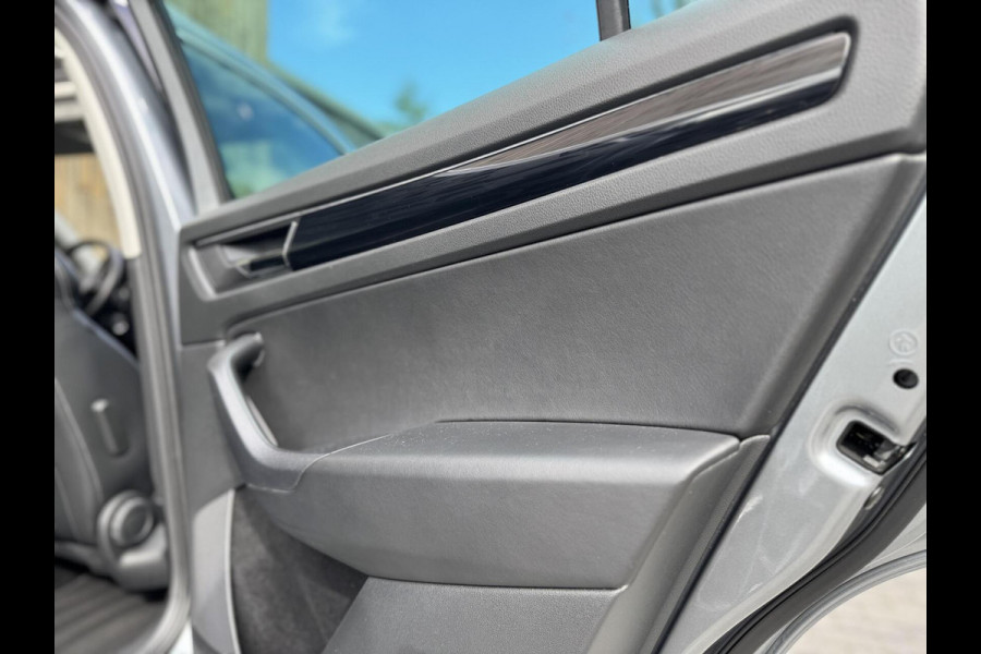 Škoda Kodiaq 1.4 TSI ACT Style Business Automaat | Lederen bekleding | Stoelverwarming | LED verlichting | Trekhaak uitklapbaar | Cruise cont