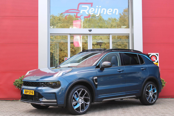 Lynk & Co 01 1.5 261PK PHEV | PANORAMA SCHUIF / KANTELDAK | INFINTY AUDIO | DODEHOEK DETECTIE | NAVIGATIE | DASHBOARD CAMERA | ELEKTRISCHE STOELVERSTELLING MET GEHEUGEN FUNCTIE | DAB+ RADIO | DRAADLOZE APPLE CARPLAY/ANDROID AUTO | DRAADLOZE TELEFOONLADER | ELEKTRISCH BEDIENBARE ACHTERKLEP | STOEL VERWARMING | 360° CAMERA | DODEHOEK DETECTIE | ZWARTE HEMEL BEKLEDING | KEYLESS ENTRY/START | 20" LICHTMETALEN VELGEN |