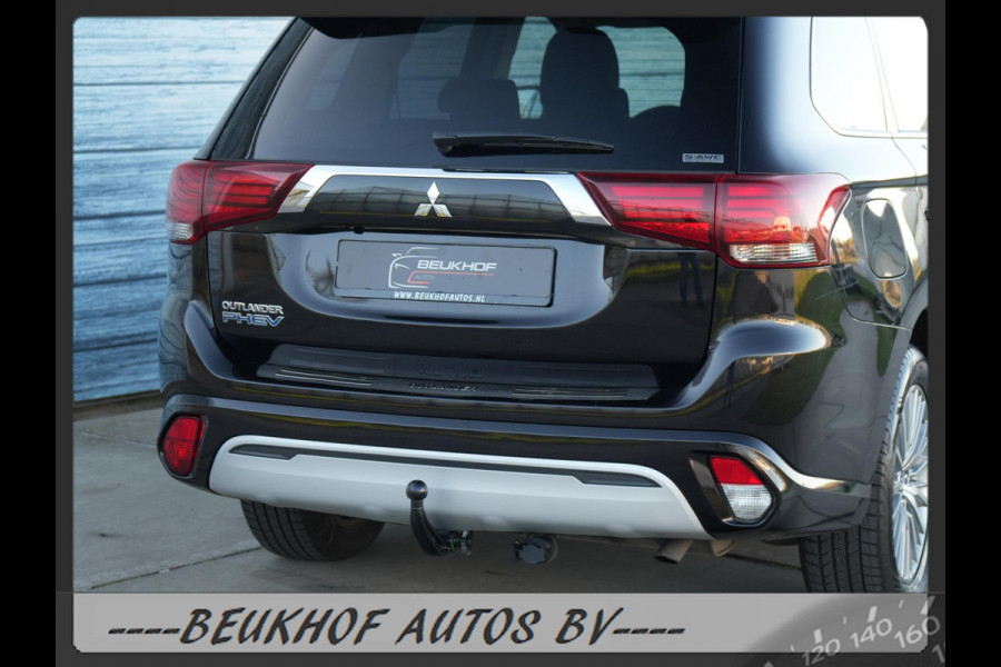 Mitsubishi Outlander 2.4 PHEV Pure+ 4WD Trekhaak Carplay Cam