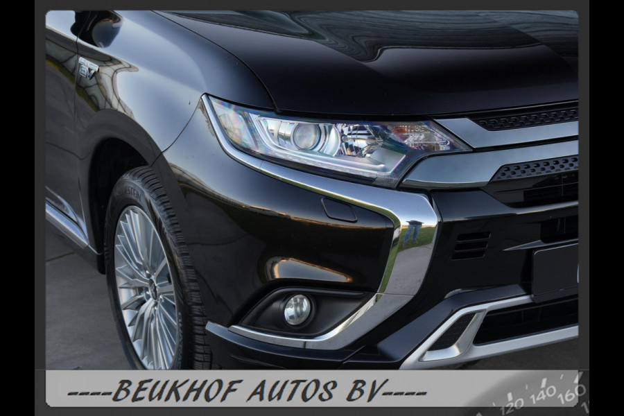Mitsubishi Outlander 2.4 PHEV Pure+ 4WD Trekhaak Carplay Cam