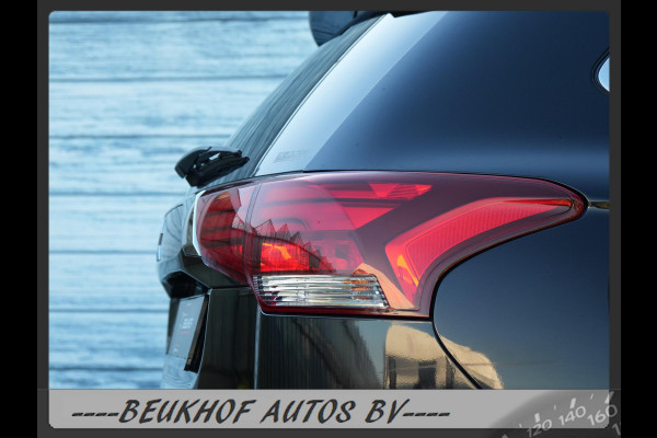 Mitsubishi Outlander 2.4 PHEV Pure+ 4WD Trekhaak Carplay Cam