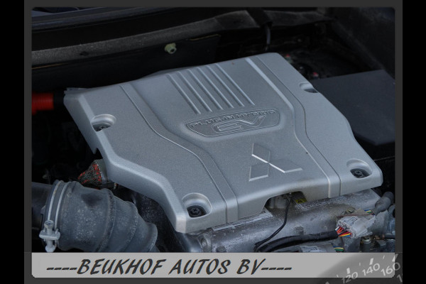 Mitsubishi Outlander 2.4 PHEV Pure+ 4WD Trekhaak Carplay Cam
