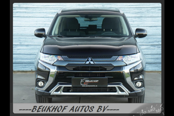 Mitsubishi Outlander 2.4 PHEV Pure+ 4WD Trekhaak Carplay Cam
