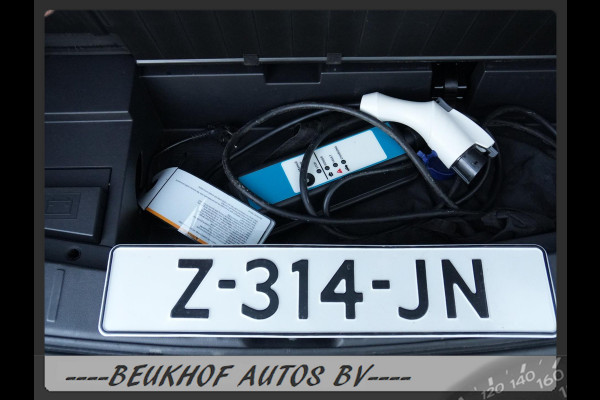 Mitsubishi Outlander 2.4 PHEV Pure+ 4WD Trekhaak Carplay Cam