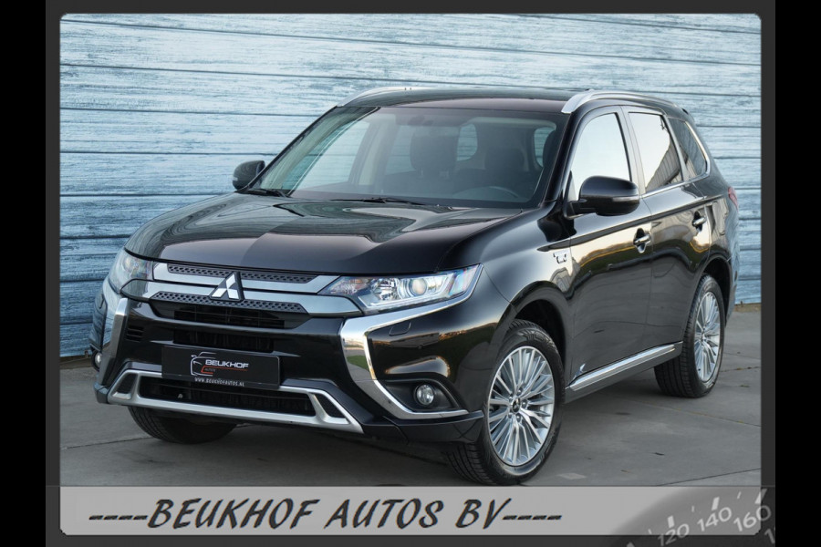 Mitsubishi Outlander 2.4 PHEV Pure+ 4WD Trekhaak Carplay Cam