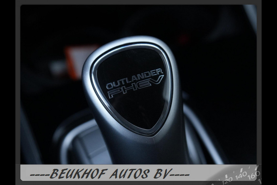Mitsubishi Outlander 2.4 PHEV Pure+ 4WD Trekhaak Carplay Cam