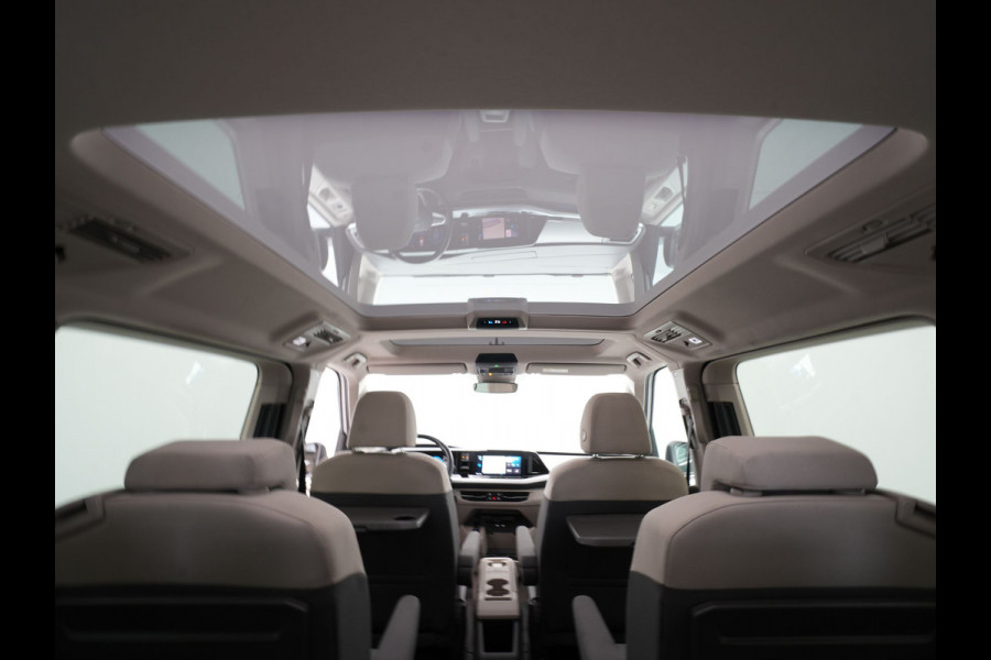 Volkswagen Multivan 1.4 eHybrid 218pk L2 Bulli 7p Panorama Navigatie Camera IQ light Carplay