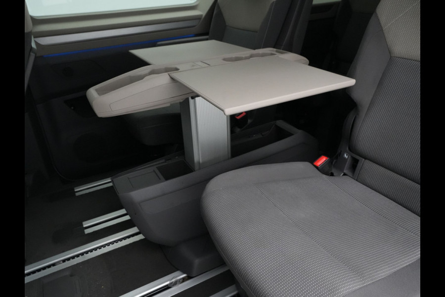 Volkswagen Multivan 1.4 eHybrid 218pk L2 Bulli 7p Panorama Navigatie Camera IQ light Carplay