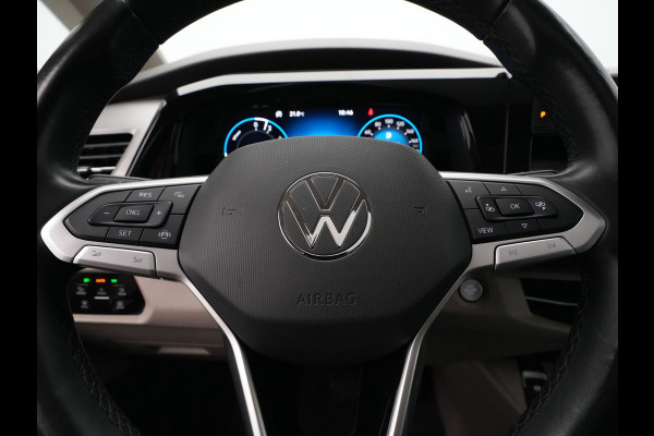 Volkswagen Multivan 1.4 eHybrid 218pk L2 Bulli 7p Panorama Navigatie Camera IQ light Carplay