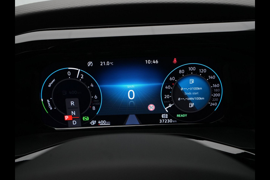 Volkswagen Multivan 1.4 eHybrid 218pk L2 Bulli 7p Panorama Navigatie Camera IQ light Carplay
