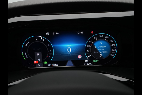 Volkswagen Multivan 1.4 eHybrid 218pk L2 Bulli 7p Panorama Navigatie Camera IQ light Carplay