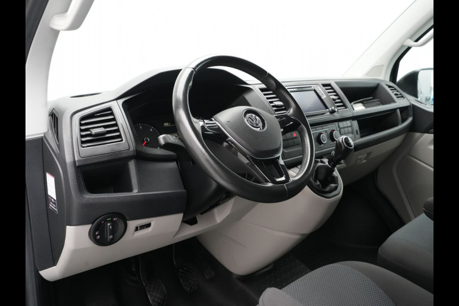 Volkswagen Transporter 2.0 TDI 100pk L1H1 Trekhaak Pdc Cruise airco