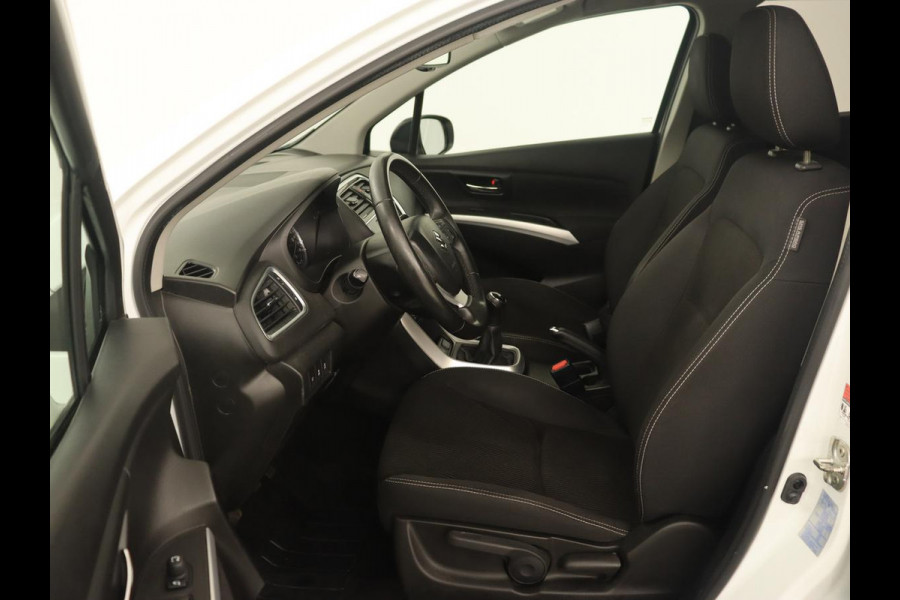 Suzuki S-Cross 1.0 Boosterjet Exclusive | Stoelverwarming | Trekhaak | Camera | Navigatie | MirrorLink | Full LED | Climate control | Cruise control