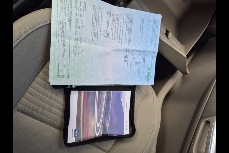 Ford C-MAX 1.5 Titanium Automaat, Apple/carplay,navigatie/camera,stoel/stuur/raamverwarming,parkeersensoren,