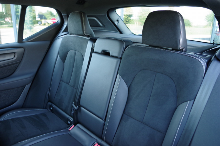 Volvo XC40 1.5 T4 211 PK Recharge R-Design Expression, LED, Leder-Alcantara, Camera