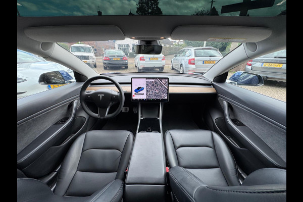 Tesla Model 3 Long Range AWD 75 kWh 2019 NAP Trekhaak 1e Eig
