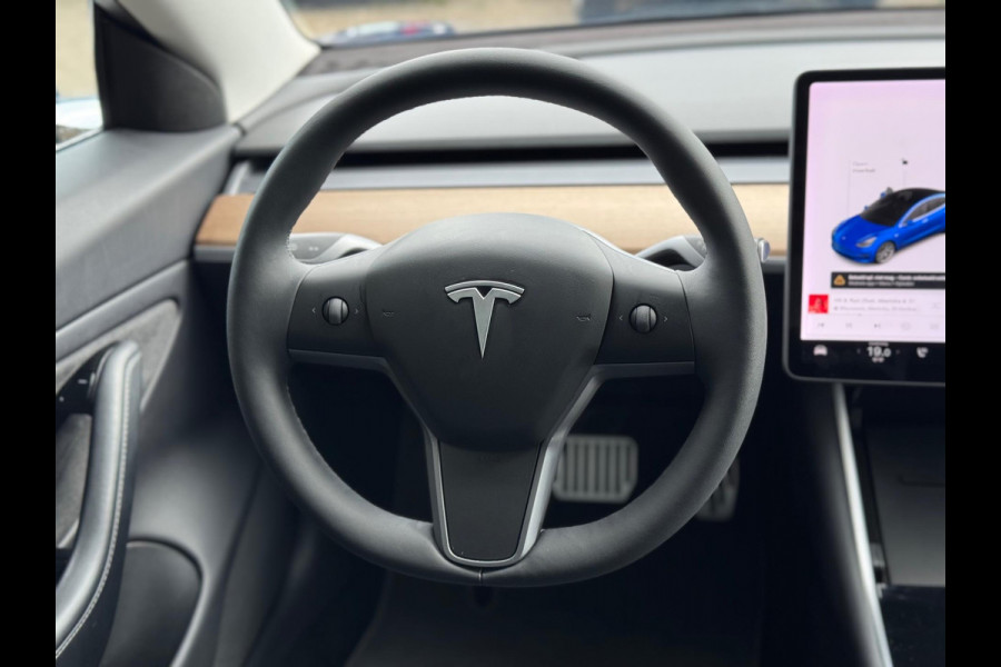 Tesla Model 3 Long Range AWD 75 kWh 2019 NAP Trekhaak 1e Eig