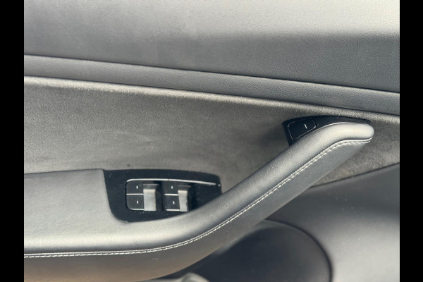 Tesla Model 3 Long Range AWD 75 kWh 2019 NAP Trekhaak 1e Eig