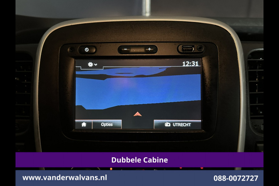 Renault Trafic 1.6 dCi L2H1 Dubbele cabine Euro6 Airco | 6-Zits | Navigatie | Cruisecontrol | Trekhaak | Parkeersensoren Bluetooth telefoonvoorbereiding