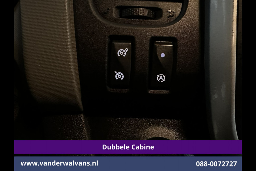 Renault Trafic 1.6 dCi L2H1 Dubbele cabine Euro6 Airco | 6-Zits | Navigatie | Cruisecontrol | Trekhaak | Parkeersensoren Bluetooth telefoonvoorbereiding
