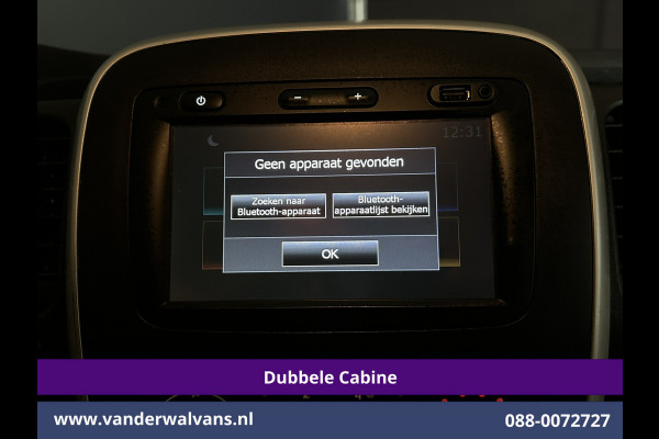 Renault Trafic 1.6 dCi L2H1 Dubbele cabine Euro6 Airco | 6-Zits | Navigatie | Cruisecontrol | Trekhaak | Parkeersensoren Bluetooth telefoonvoorbereiding