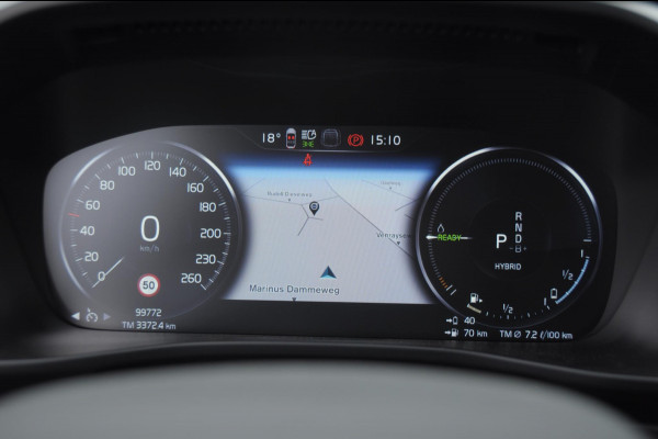 Volvo XC40 T4 211PK Automaat Recharge R-Design / Cruise control / leder met alcantara / elektrische achterklep / keyless entry / Apple carplay / Parkeersensoren met camera / getinte ramen /