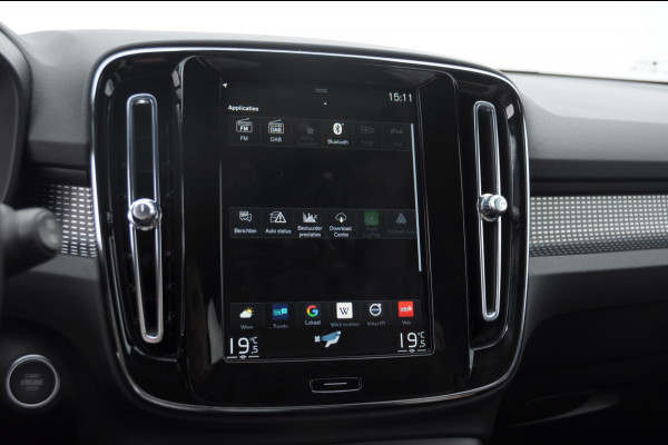 Volvo XC40 T4 211PK Automaat Recharge R-Design / Cruise control / leder met alcantara / elektrische achterklep / keyless entry / Apple carplay / Parkeersensoren met camera / getinte ramen /