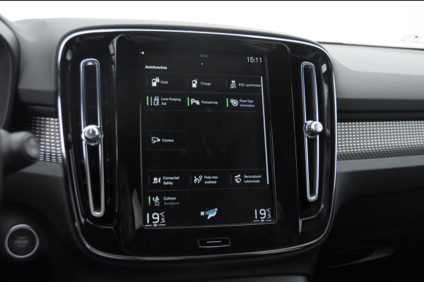 Volvo XC40 T4 211PK Automaat Recharge R-Design / Cruise control / leder met alcantara / elektrische achterklep / keyless entry / Apple carplay / Parkeersensoren met camera / getinte ramen /